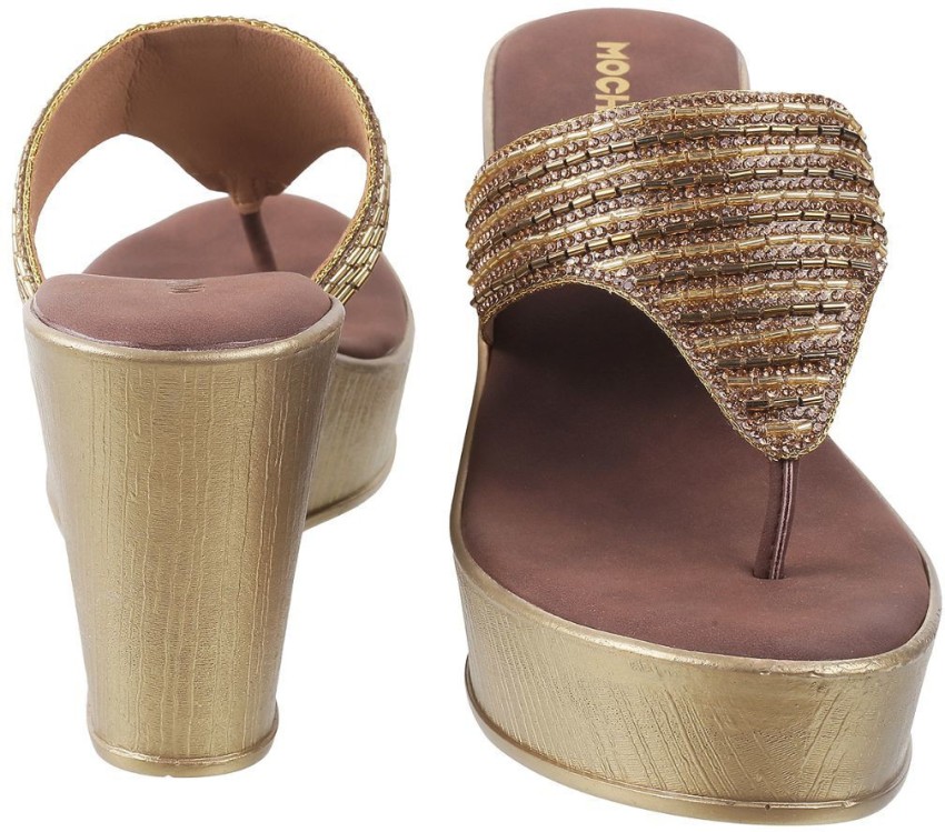 Mochi sandals online flipkart