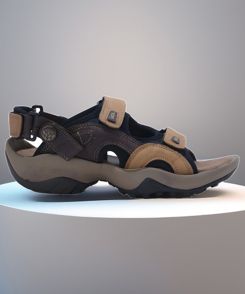 Woodland men's sandals flipkart outlet