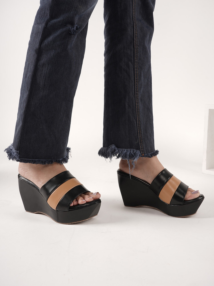 Dressberry wedges best sale