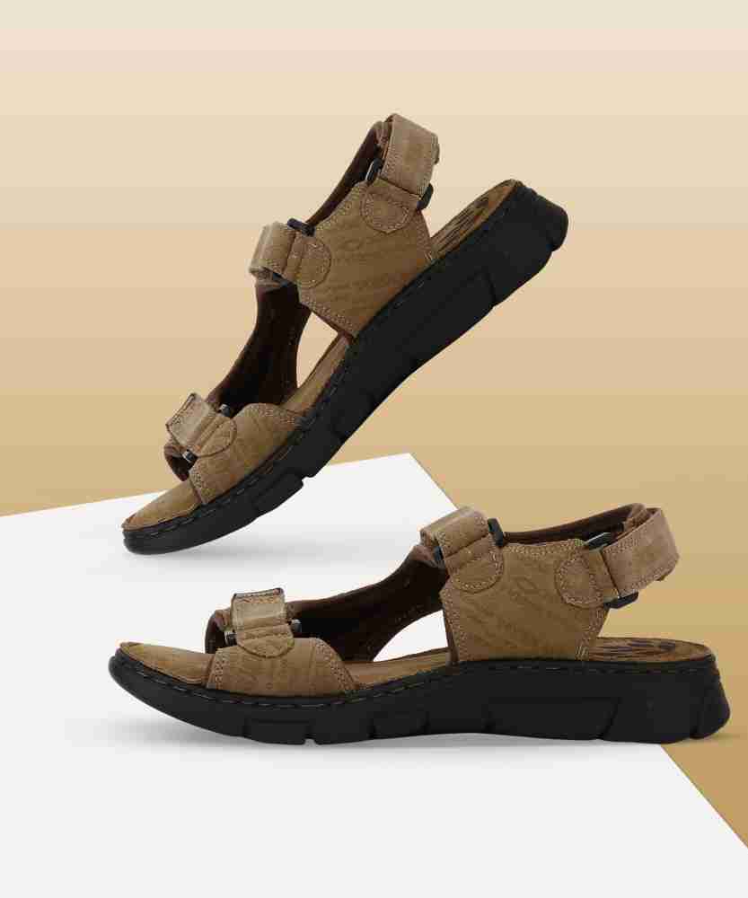 Woodland sandal for man sales price