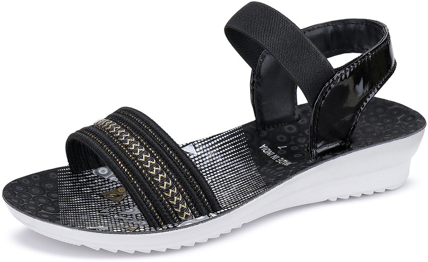 Earton hotsell strappy sandals