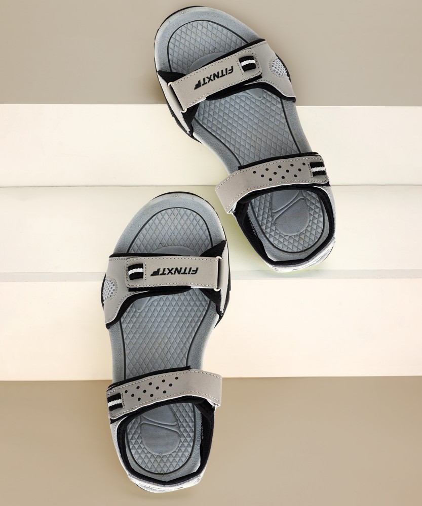 Flipkart mens sandals online offer