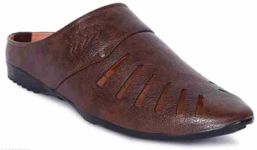 Mens brown hotsell leather clogs