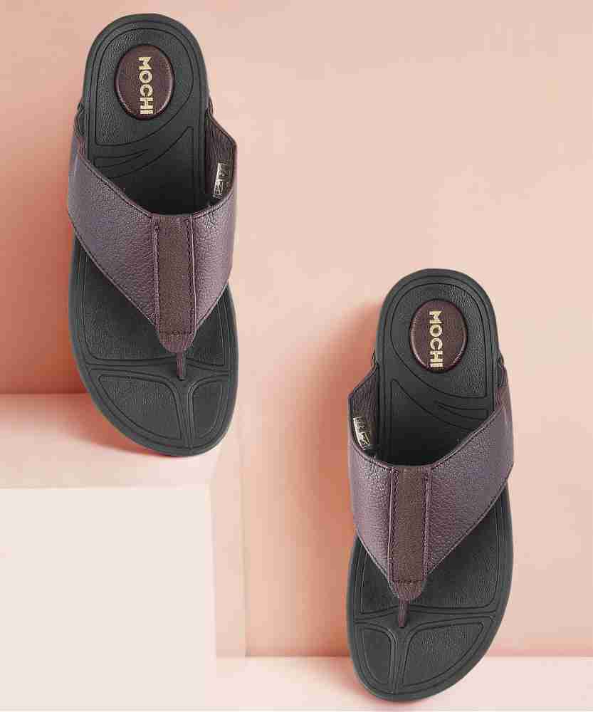 Mochi store sandals mens