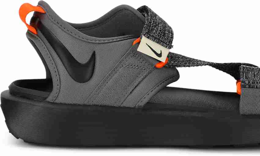 NIKE VISTA Men Grey Sports Sandals