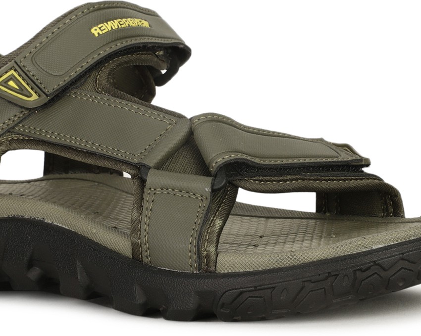 Weinbrenner 2024 sandals flipkart