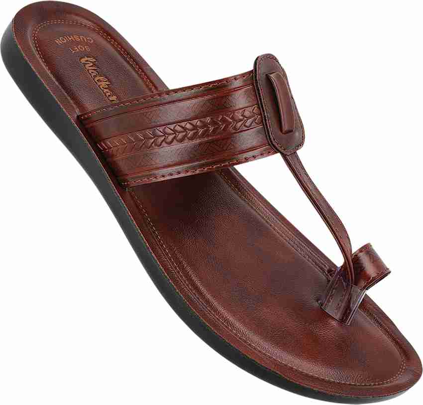 Vkc top walkaroo chappal