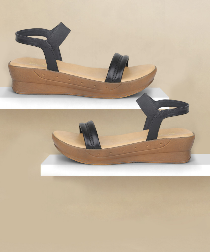 Inc 5 wedges flipkart online