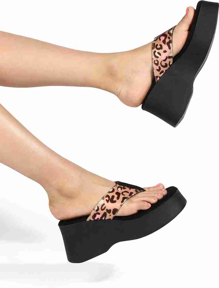 Neutral new arrivals wedge heels