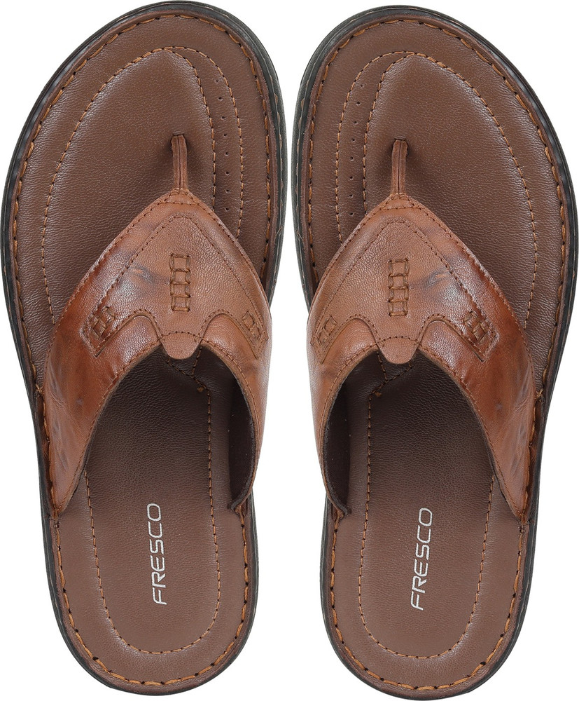 Fresco chappals store