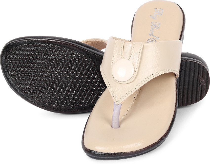Ladies hotsell chappal 218