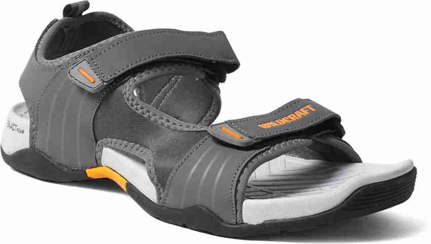 Wildcraft sandals 2025 flipkart