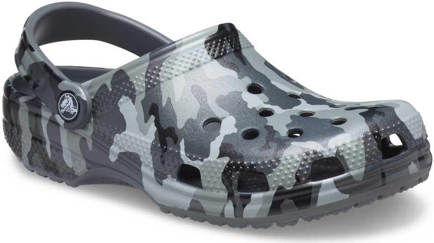 Fuzz lined camo sale crocs