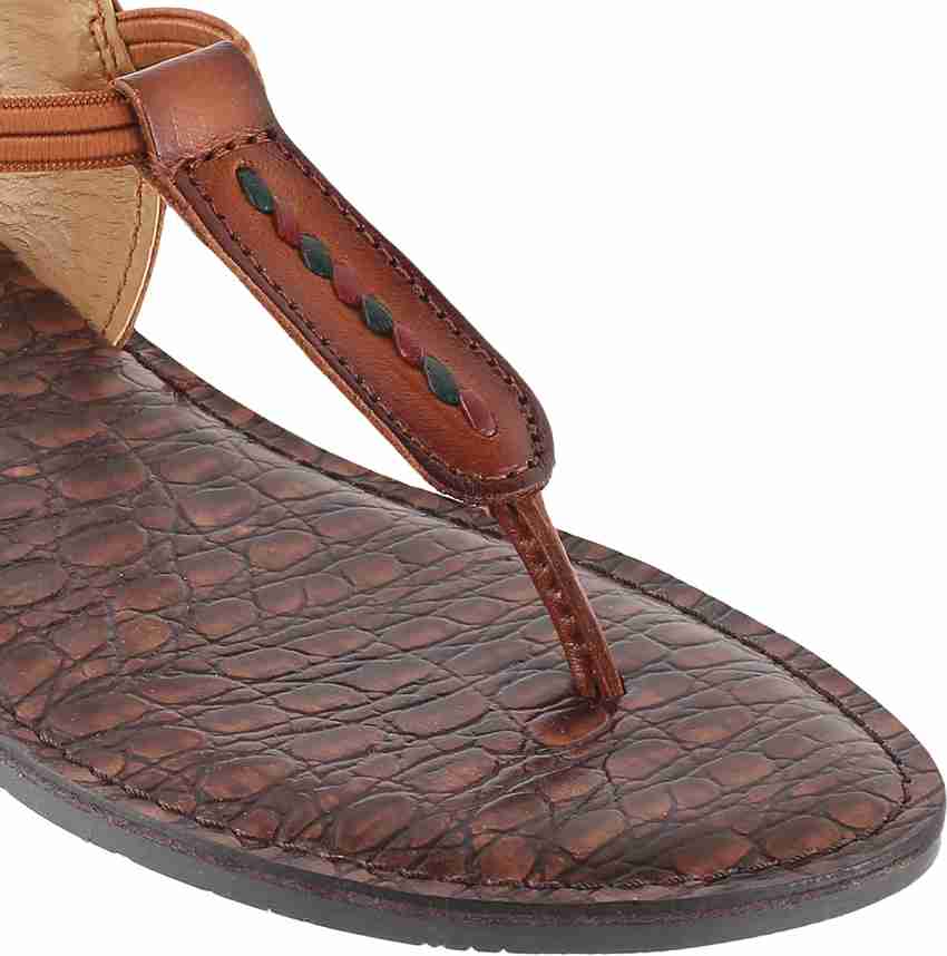 Catwalk 2024 chappals online