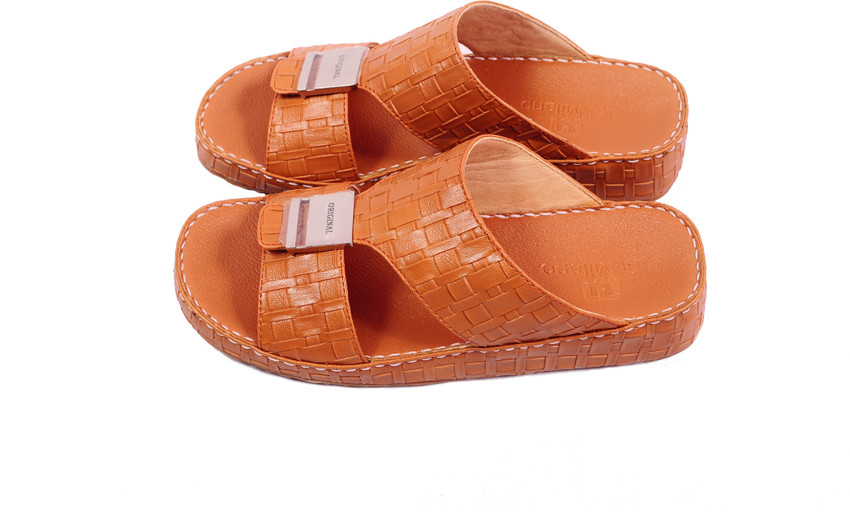 Milano chappals shop