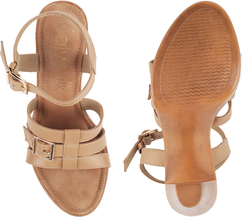 Catwalk beige heels on sale