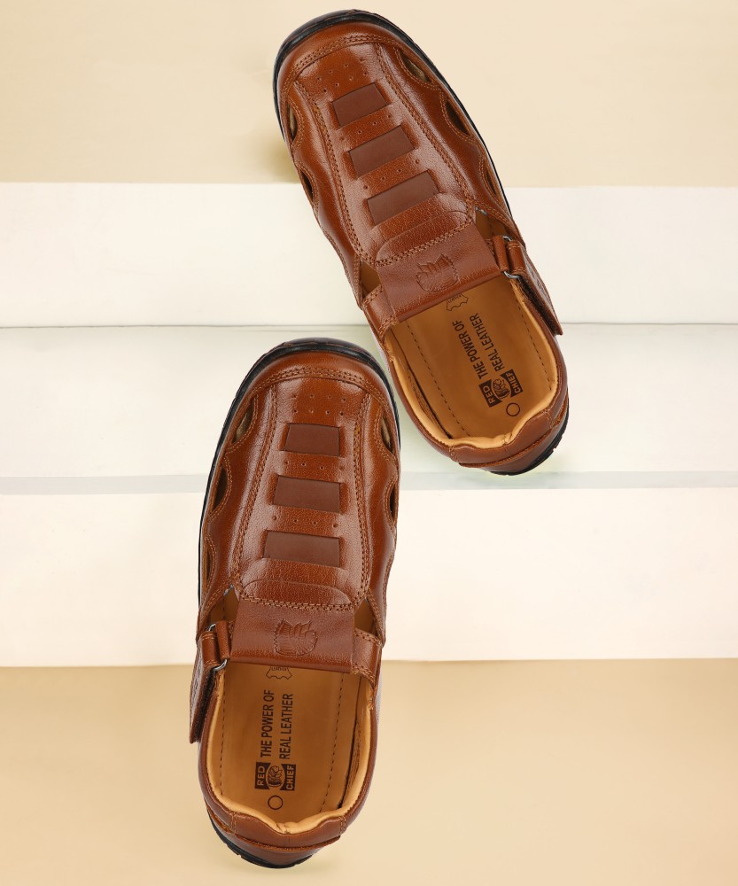 Red chief store leather chappal