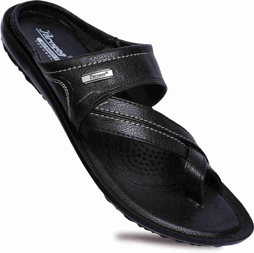 Paragon max best sale men's black sandals