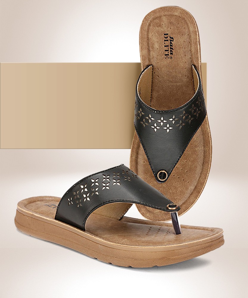 Bata flip best sale flops black