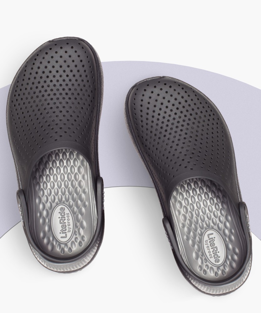 Flipkart hot sale crocs clogs