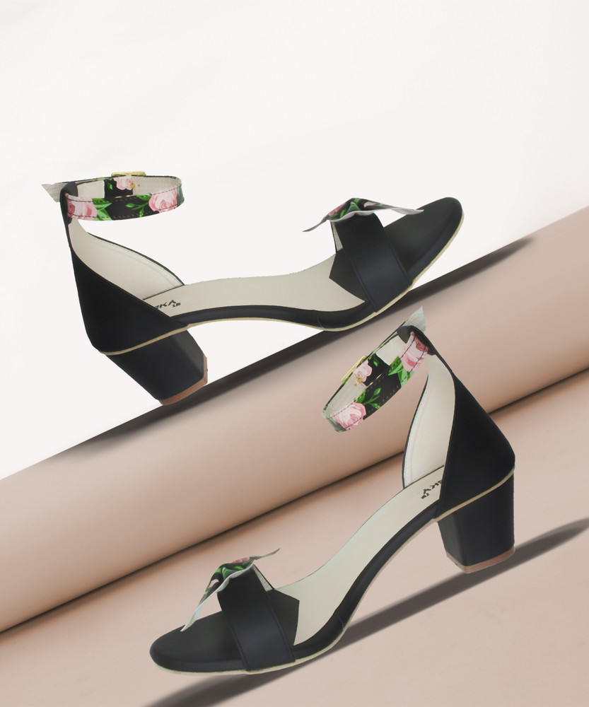 Heel shoes flipkart sales