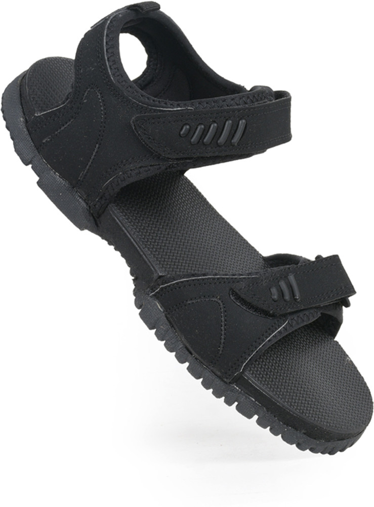 Paragon black sandals 2025