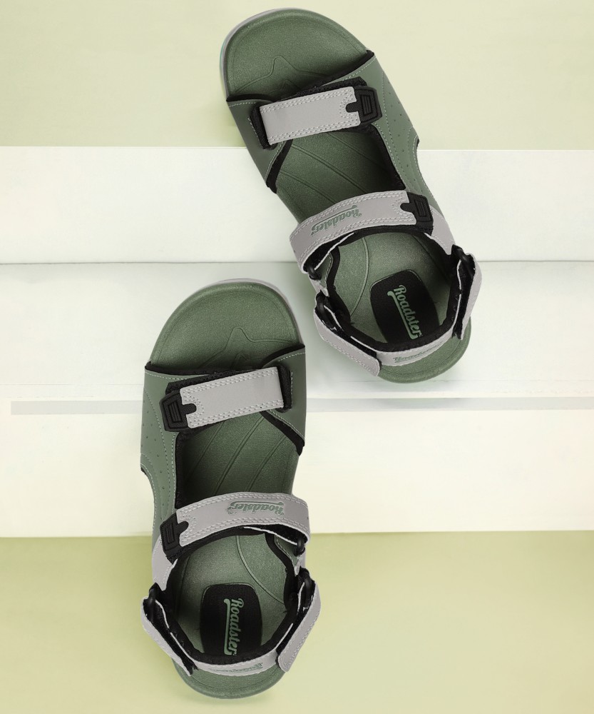 Roadster sales sandals online