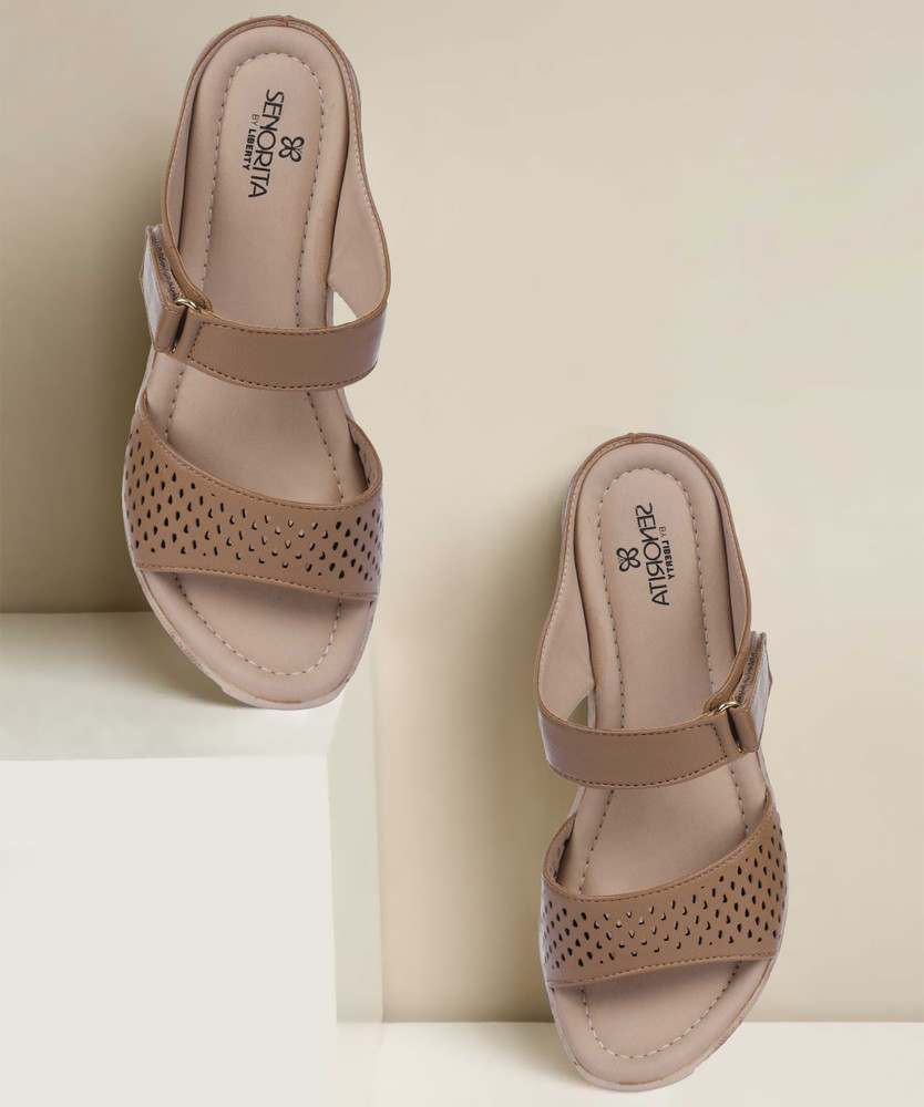 Ladies liberty chappal online