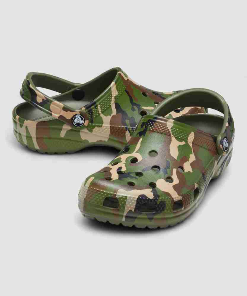 CROCS Classic Men Clogs Buy CROCS Classic Men Clogs Online at Best Price Shop Online for Footwears in India Flipkart