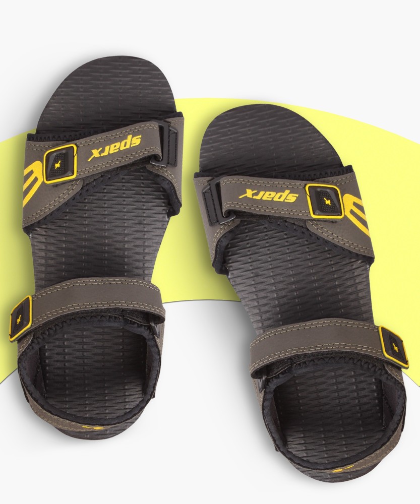 Sparx best sale sandals yellow