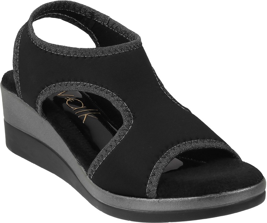 Catwalk discount black sandals