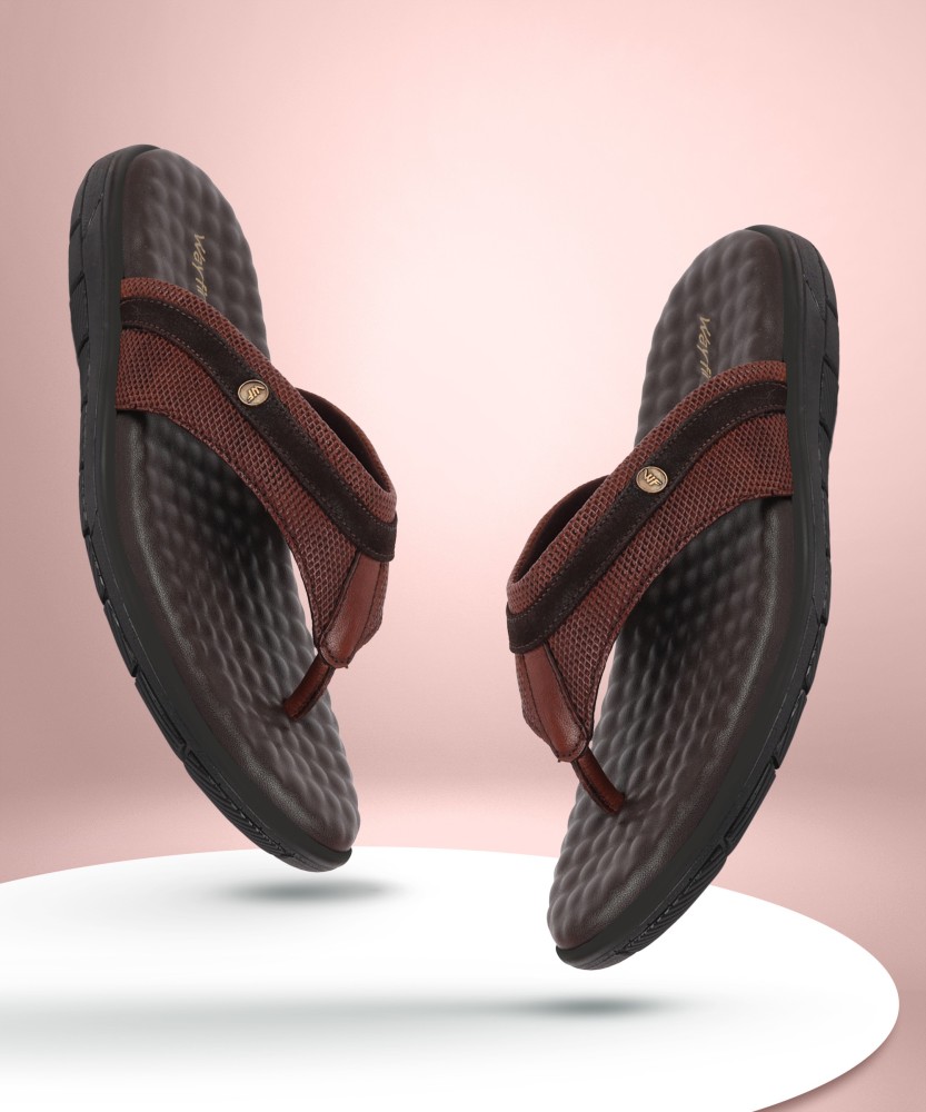 Flip flops store for men flipkart