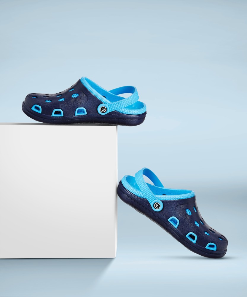 Crocs shoes in outlet flipkart