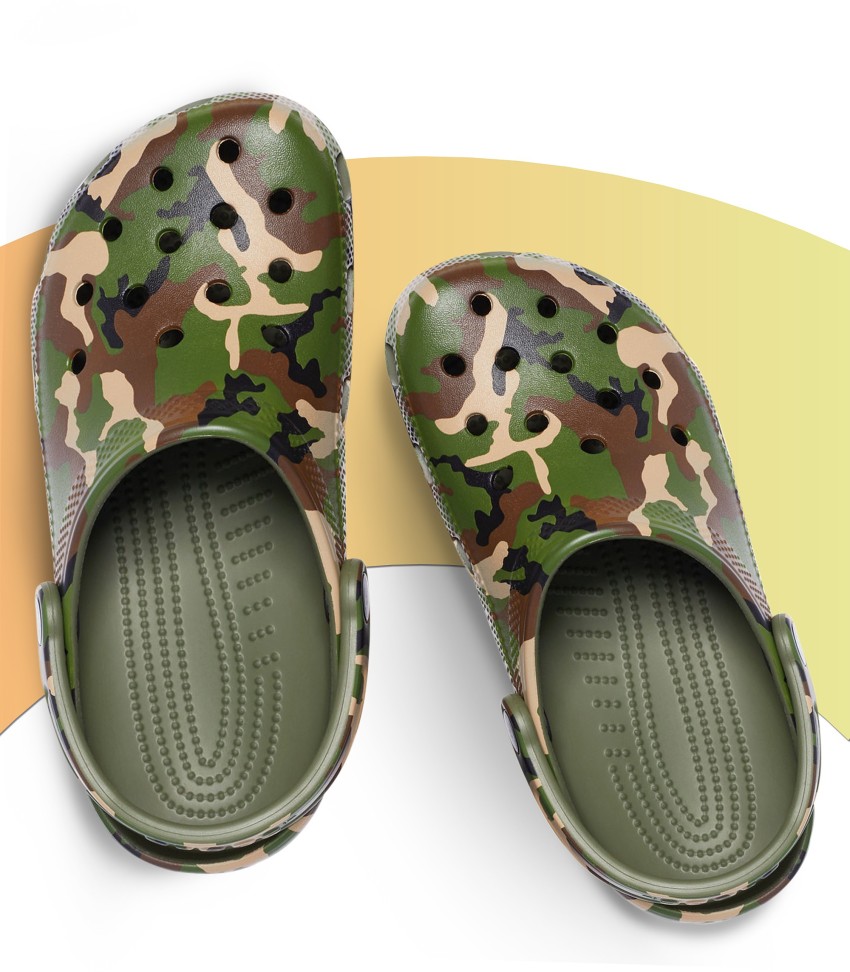 Mens crocs best sale army green