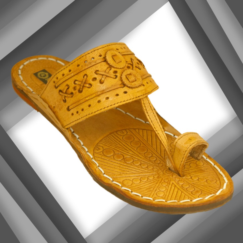 Yellow kolhapuri online chappal