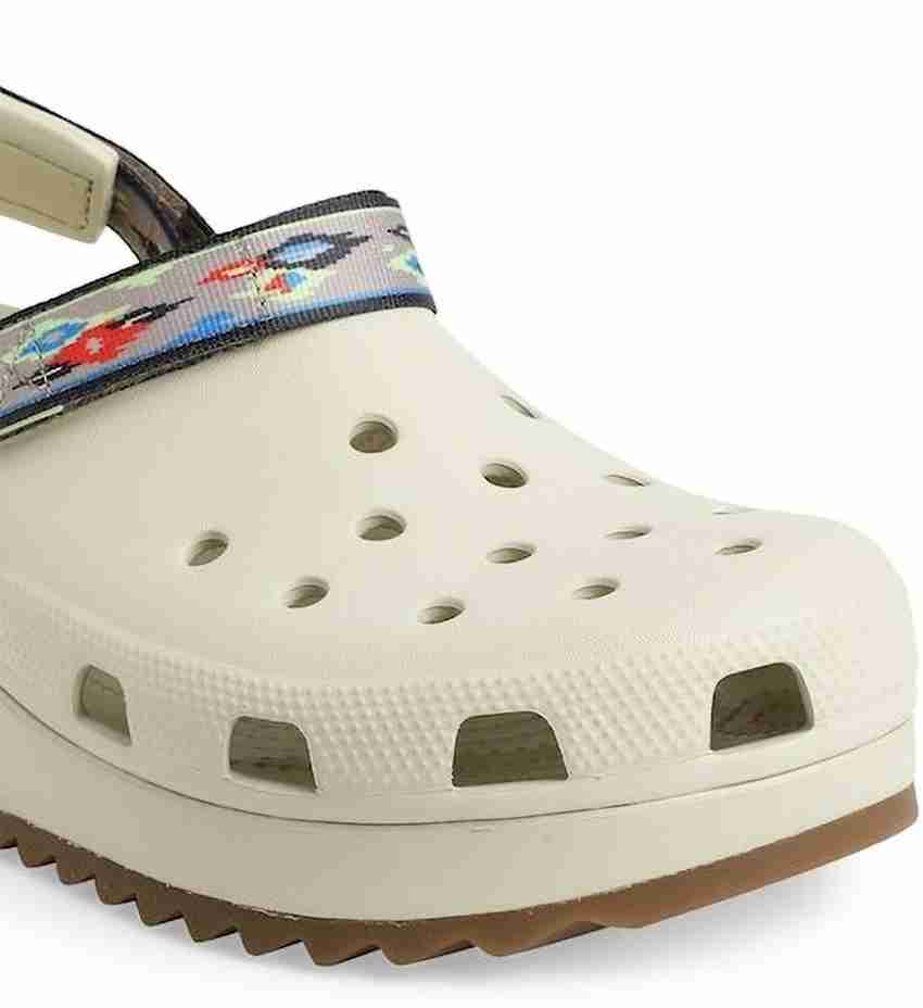 Crocs with discount flowers on them