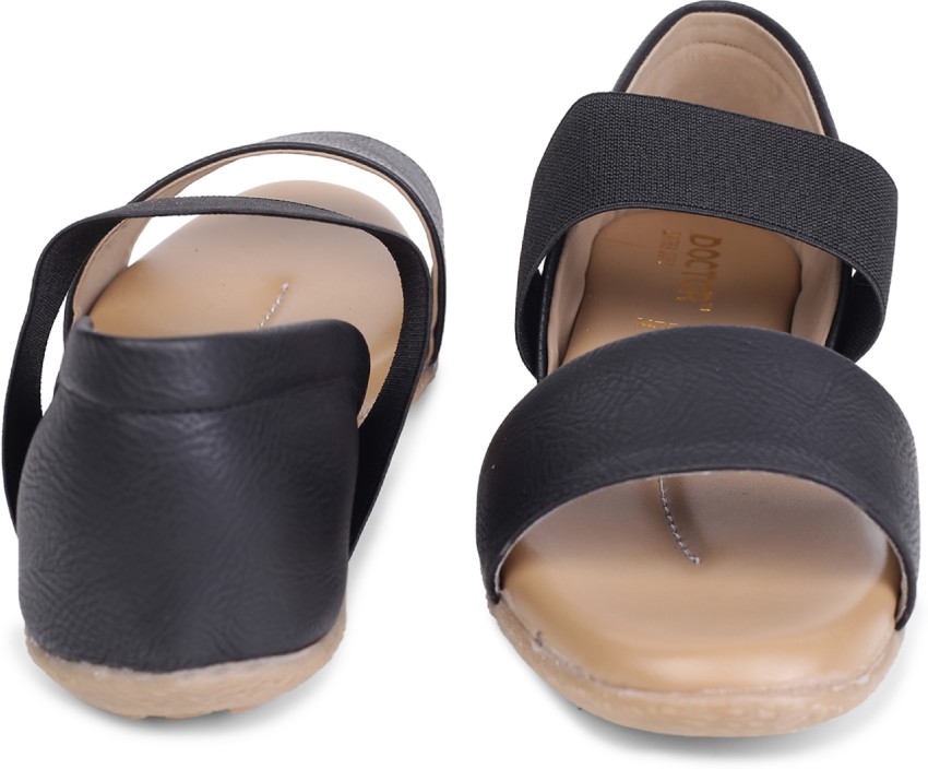 Black elastic sandals flat hot sale