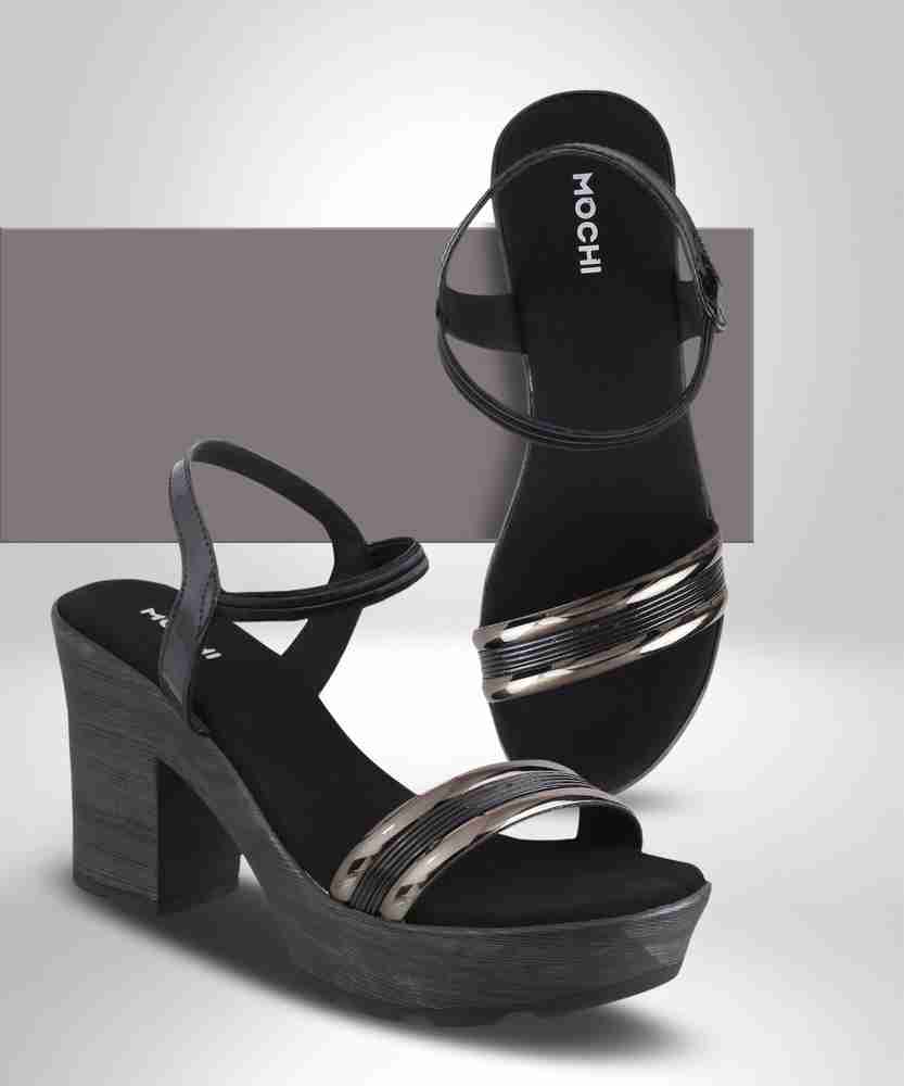 Mochi black deals heels