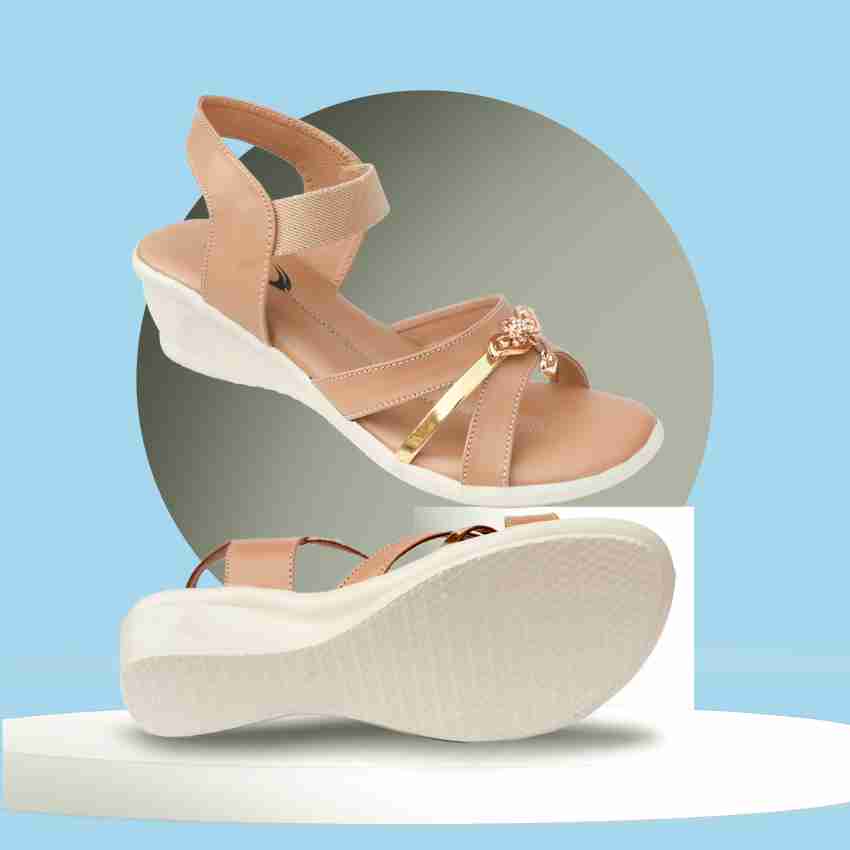 Womens beige wedge discount sandals