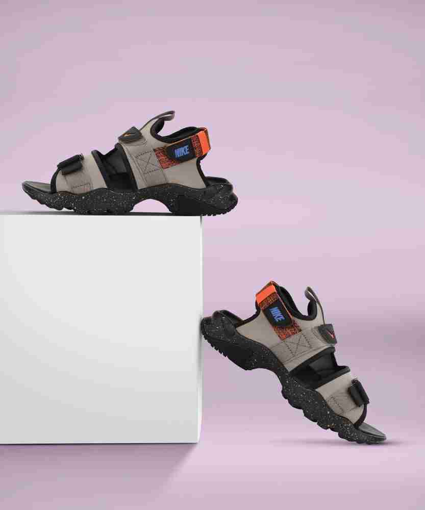 Nike sandals cheap near me