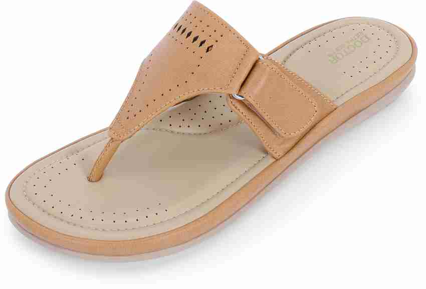 Tan leather on sale flip flops womens