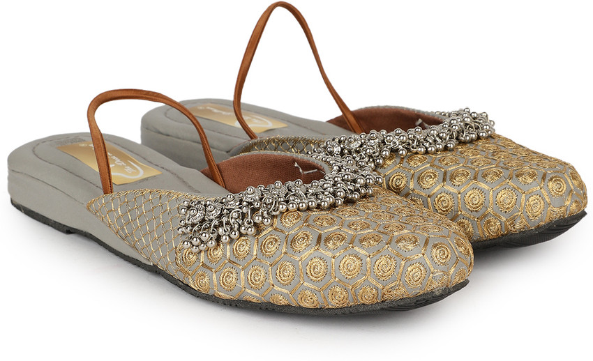 Dulhan sandal cheap online