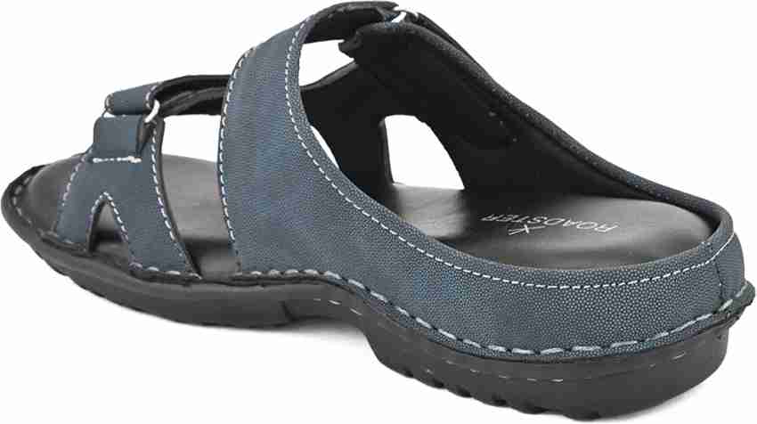 Roadster sandals flipkart hot sale