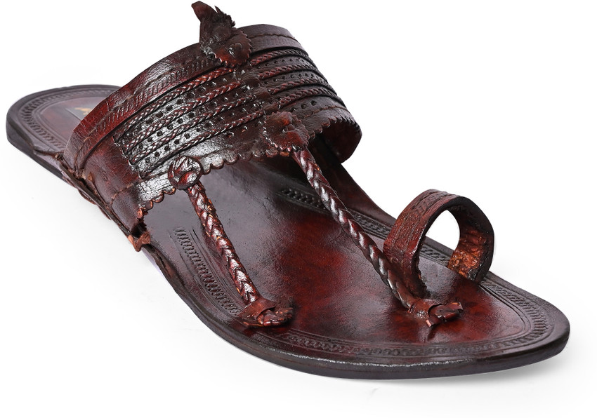 brown kolhapuri chappal