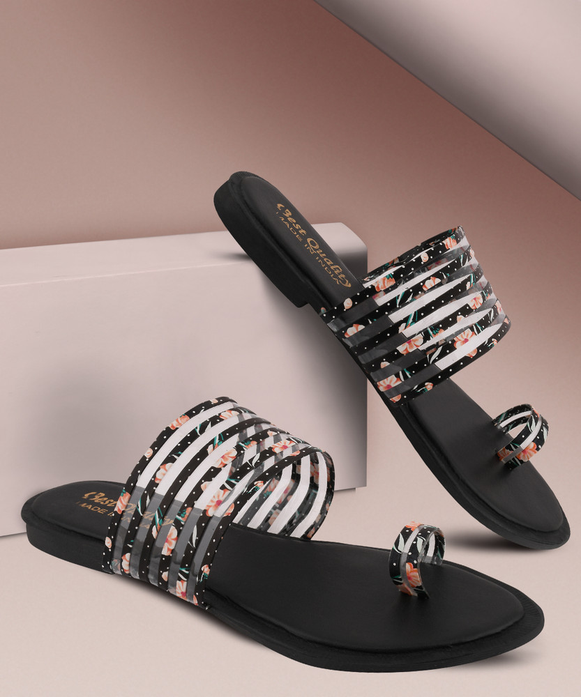 Flipkart flats new arrivals footwear