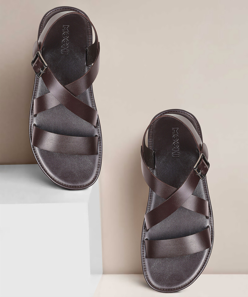Update more than 175 mens leather sandals flipkart latest vietkidsiq