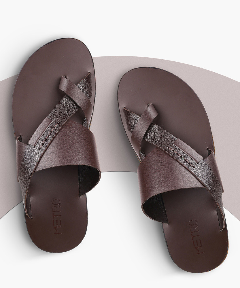 Metro shop chappals online