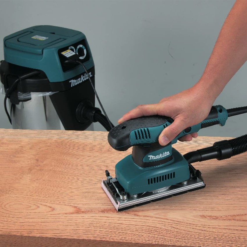 MAKITA BO3710 Finishing Sander with Built In Dust Extraction System 7 inch Random Orbital Sander