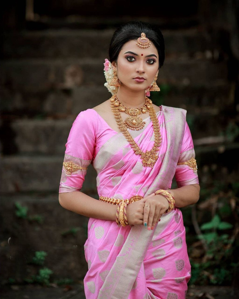 Buy Saaransh Woven Banarasi Pure Silk Cotton Silk Pink Sarees Online Best Price In India Flipkart