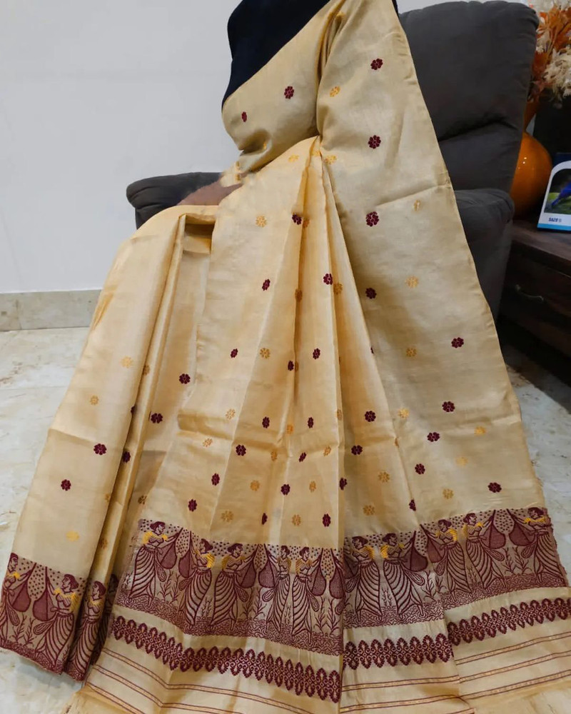 Buy Cashing Fashion Printed Mekhela Chador Cotton Blend Beige